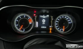 Jeep Cherokee 2.4 4x4 180к.с. * ФЕЙСЛИФТ * ПАНОРАМА * КОЖА | Auto.bg — изображение 5 Jeep Cherokee 2.4 4x4 180к.с. * ФЕЙСЛИФТ * ПАНОРАМА * КОЖА | Auto.bg — изображение 5