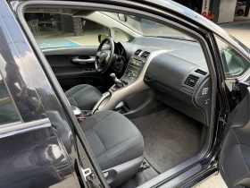 Toyota Auris 2.0 D-4D - 2700 € / 5280.74 лв. - 93513299 9 | Car24.bg Toyota Auris 2.0 D-4D - 2700 € / 5280.74 лв. - 93513299 9
