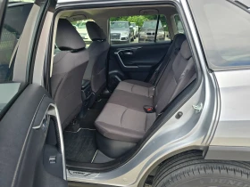 Toyota Rav4 2.5 Hybrid, 222к.с., 2022г. - 22800 € / 44592.92 лв. - 65181516 13 | Car24.bg Toyota Rav4 2.5 Hybrid, 222к.с., 2022г. - 22800 € / 44592.92 лв. - 65181516 13