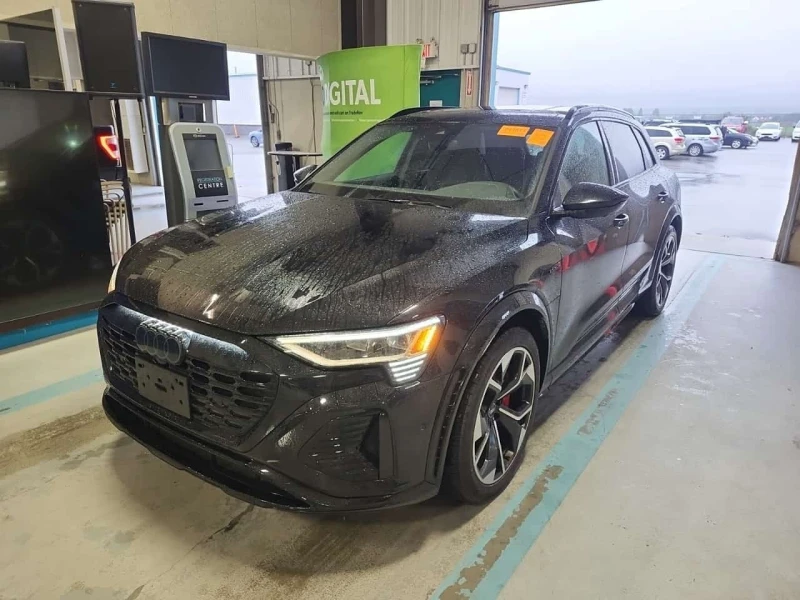 Audi E-Tron * QUATTRO * CARFAX * - 42450 € - 11022231 1 | Car24.bg Audi E-Tron * QUATTRO * CARFAX * - 42450 € - 11022231 1