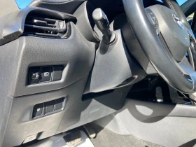 Toyota C-HR 1.8 Hibrid Evro-6 Avtomatik 137800km Original | Auto.bg — изображение 8 Toyota C-HR 1.8 Hibrid Evro-6 Avtomatik 137800km Original | Auto.bg — изображение 8