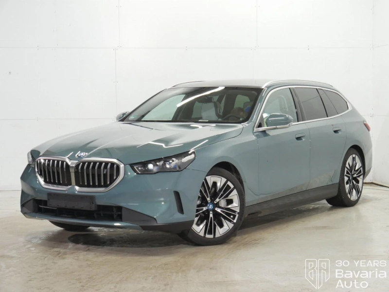 BMW i5 40 eDrive Touring - 117300 лв. / 59974.54 € - 11658520 1 | Car24.bg BMW i5 40 eDrive Touring - 117300 лв. / 59974.54 € - 11658520 1