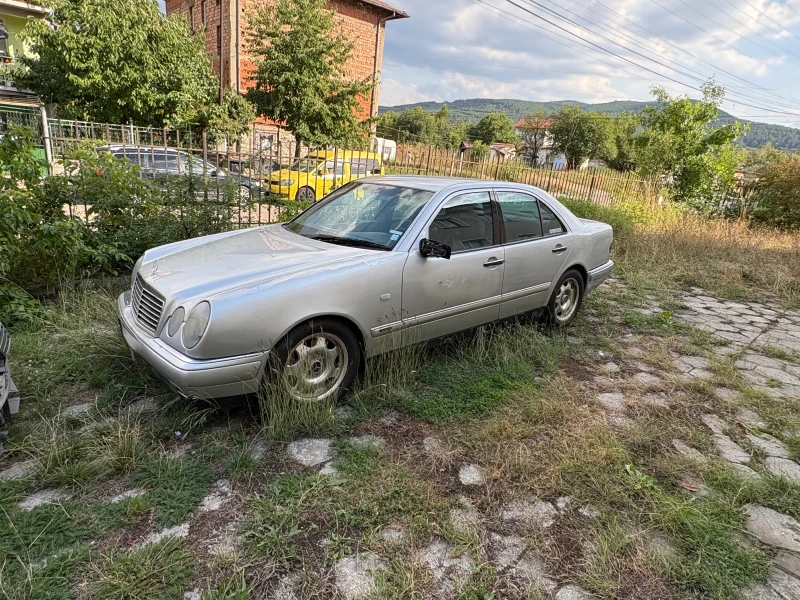 Mercedes-Benz E 300 OM606 - 1111 € / 2172.93 лв. - 29979151 1 | Car24.bg Mercedes-Benz E 300 OM606 - 1111 € / 2172.93 лв. - 29979151 1