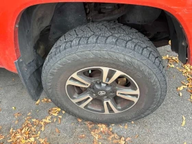 Toyota Tacoma * SR5 * CARFAX * ОПЦИЯ ЗА ФИНАНСИРАНЕ | Auto.bg — изображение 7 Toyota Tacoma * SR5 * CARFAX * ОПЦИЯ ЗА ФИНАНСИРАНЕ | Auto.bg — изображение 7