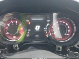 Dodge Challenger SRT HELLCAT 6.2L V8 SUPERCHARGER 707HP - 69700 лв. / 35637.04 € - 24852725 7 | Car24.bg Dodge Challenger SRT HELLCAT 6.2L V8 SUPERCHARGER 707HP - 69700 лв. / 35637.04 € - 24852725 7