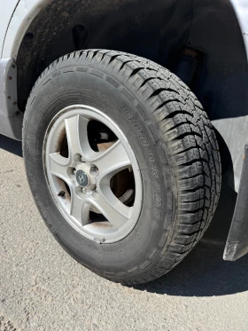Hyundai Santa fe Десен Волан! 2.0 CRDT 115к.с. 4x4 Работещ климатик - 1990 € / 3892.10 лв. - 52410808 16 | Car24.bg Hyundai Santa fe Десен Волан! 2.0 CRDT 115к.с. 4x4 Работещ климатик - 1990 € / 3892.10 лв. - 52410808 16