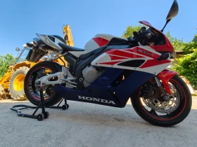 Honda Cbr 1000rr SC57 HRC | Auto.bg — изображение 6 Honda Cbr 1000rr SC57 HRC | Auto.bg — изображение 6