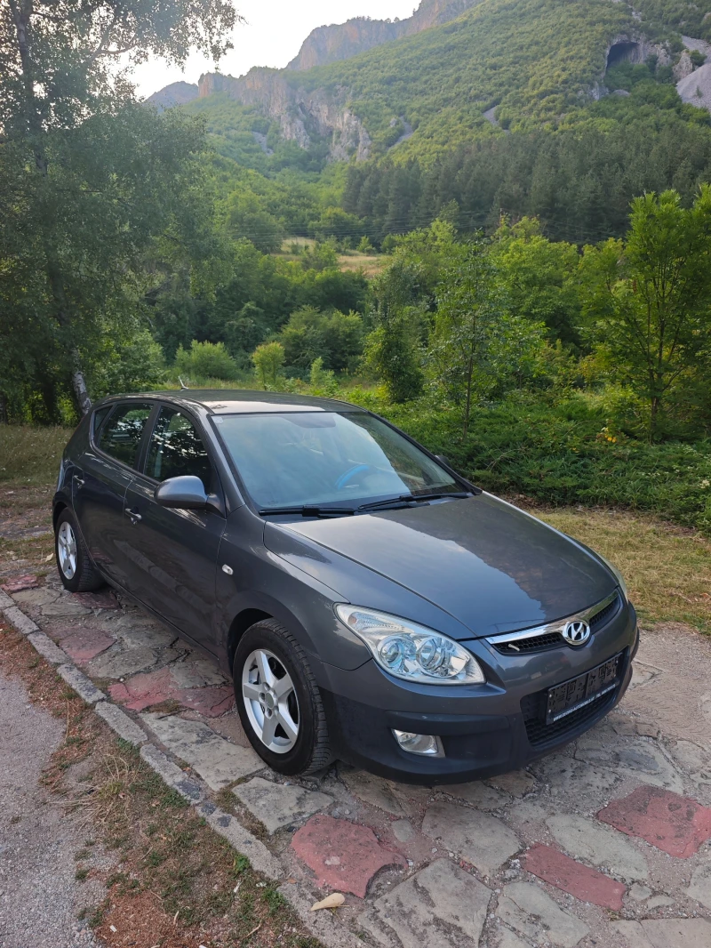 Hyundai I30 1.6CRDI 116 КС - 2299 € / 4496.45 лв. - 84618124 1 | Car24.bg Hyundai I30 1.6CRDI 116 КС - 2299 € / 4496.45 лв. - 84618124 1