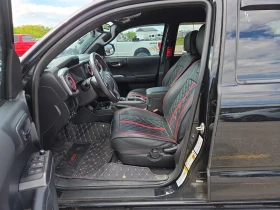 Toyota Tacoma TRD Off-Road Pkg* Hard top* Back cam* 4WD Double C - 18400 € / 35987.27 лв. - 22505448 12 | Car24.bg Toyota Tacoma TRD Off-Road Pkg* Hard top* Back cam* 4WD Double C - 18400 € / 35987.27 лв. - 22505448 12