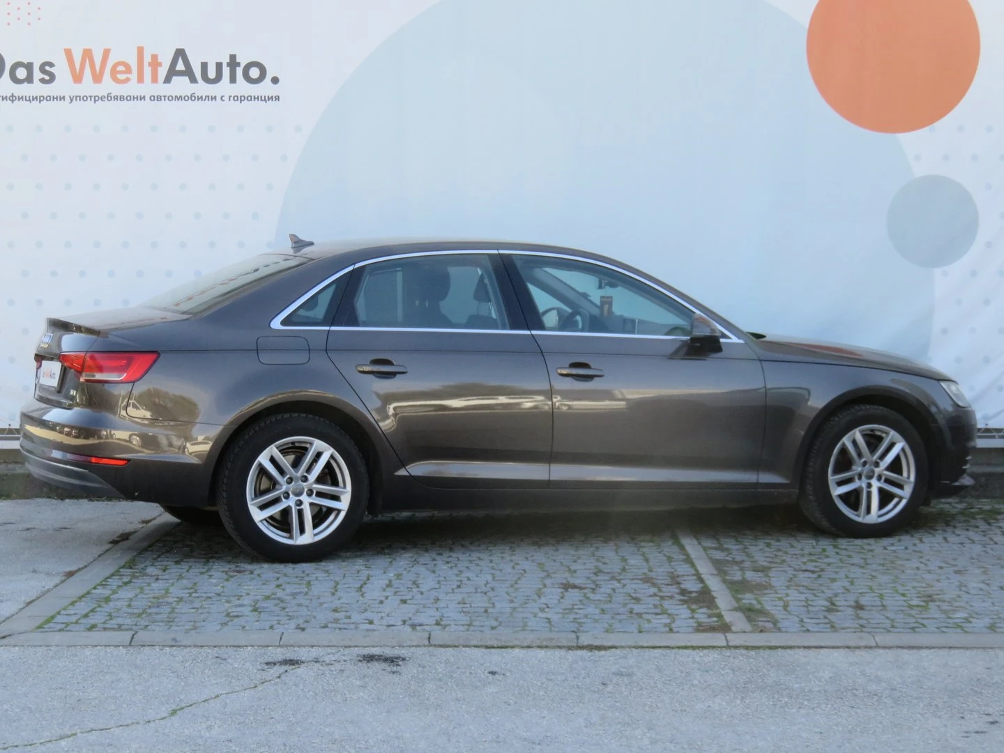 Audi A4 Sport 2.0 TDI - изображение 2 | Auto.bg Audi A4 Sport 2.0 TDI - изображение 2