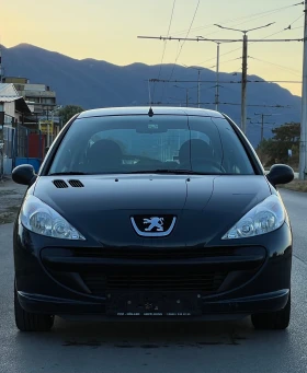 Peugeot 206 1.4i* РЕАЛНИ 142000xk* КЛИМАТИК* | Auto.bg — изображение 2 Peugeot 206 1.4i* РЕАЛНИ 142000xk* КЛИМАТИК* | Auto.bg — изображение 2