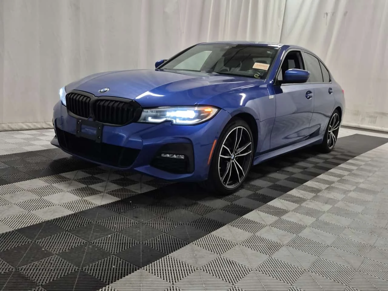 BMW 330 * 330I XDRIVE * АВТОКРЕДИТ БЕЗ ПЪРВОНАЧАЛНА ВНОСКА | Auto.bg — изображение 1 BMW 330 * 330I XDRIVE * АВТОКРЕДИТ БЕЗ ПЪРВОНАЧАЛНА ВНОСКА | Auto.bg — изображение 1
