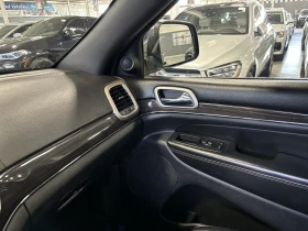 Jeep Grand cherokee 2017* OVERLAND* FACELIFT* ОБДУХ* DISTRONIK* PANO* - 31500 лв. / 16105.69 € - 30952087 14 | Car24.bg Jeep Grand cherokee 2017* OVERLAND* FACELIFT* ОБДУХ* DISTRONIK* PANO* - 31500 лв. / 16105.69 € - 30952087 14