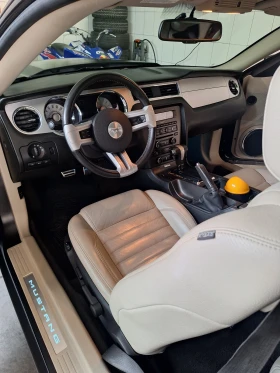 Ford Mustang 3.7 - 13000 € / 25425.79 лв. - 13808305 8 | Car24.bg Ford Mustang 3.7 - 13000 € / 25425.79 лв. - 13808305 8