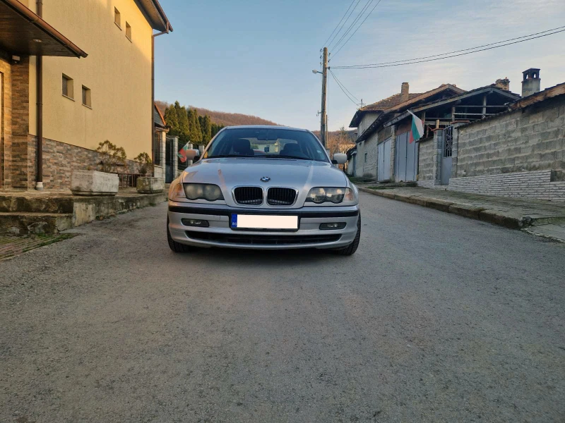 BMW 320 Touchscreen* CAR PLAY* ANDROID* CAMERA - 2500 € / 4889.57 лв. - 95447881 1 | Car24.bg BMW 320 Touchscreen* CAR PLAY* ANDROID* CAMERA - 2500 € / 4889.57 лв. - 95447881 1