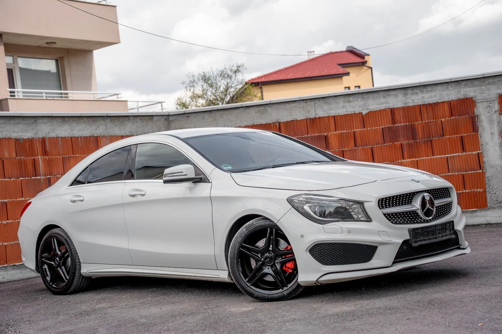 Mercedes-Benz CLA 220 CDI-AMG LINE-FULL LED-AMBIENT-ПОДГРЕВ-TOP | Auto.bg — изображение 1 Mercedes-Benz CLA 220 CDI-AMG LINE-FULL LED-AMBIENT-ПОДГРЕВ-TOP | Auto.bg — изображение 1