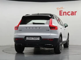 Volvo XC40 T4 R-DESIGN/ПОДГРЕВ/ПАНОРАМА/НАВИГАЦИЯ/ПАМЕТ | Auto.bg — изображение 4 Volvo XC40 T4 R-DESIGN/ПОДГРЕВ/ПАНОРАМА/НАВИГАЦИЯ/ПАМЕТ | Auto.bg — изображение 4
