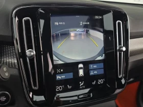 Volvo XC40 T4 R-DESIGN/ПОДГРЕВ/ПАНОРАМА/НАВИГАЦИЯ/ПАМЕТ | Auto.bg — изображение 15 Volvo XC40 T4 R-DESIGN/ПОДГРЕВ/ПАНОРАМА/НАВИГАЦИЯ/ПАМЕТ | Auto.bg — изображение 15