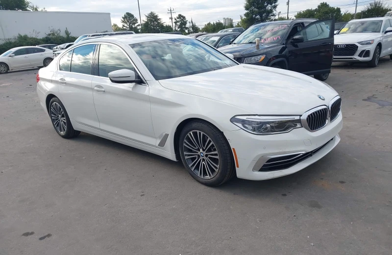 BMW 530 ПОДГРЕВ* AMBIENT* HEAD-UP* Harman/kardon* 360 - 28999 лв. / 14826.95 € - 37799954 1 | Car24.bg BMW 530 ПОДГРЕВ* AMBIENT* HEAD-UP* Harman/kardon* 360 - 28999 лв. / 14826.95 € - 37799954 1