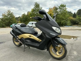 Yamaha T-max