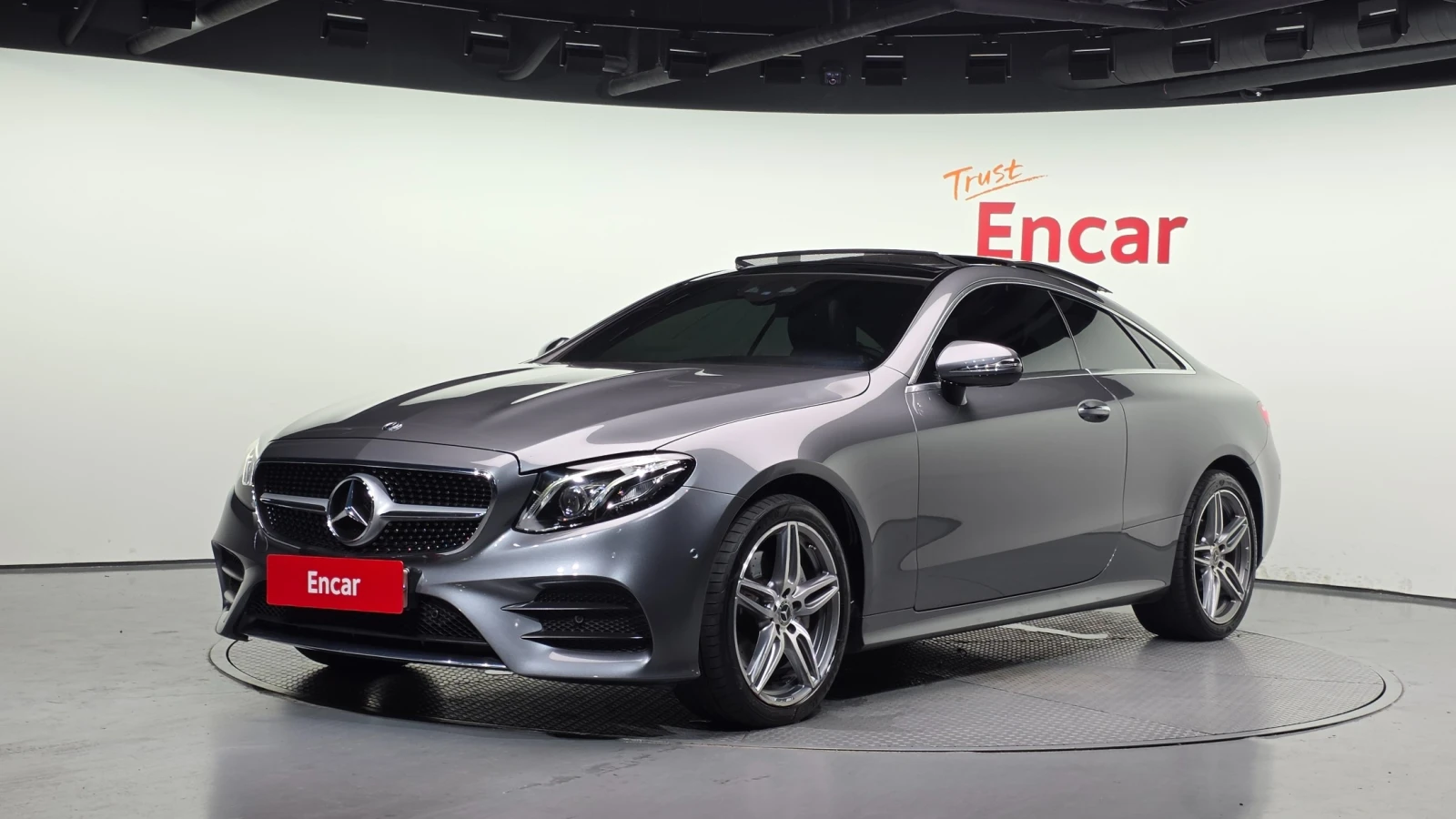 Mercedes-Benz E 220 2.0 Coupe | Auto.bg — изображение 1 Mercedes-Benz E 220 2.0 Coupe | Auto.bg — изображение 1