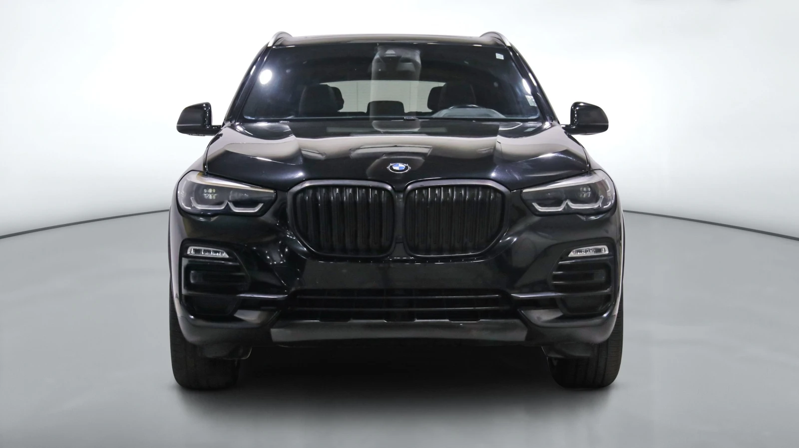 BMW X5 xDrive40i* 360CAM* H&K Sound* Pano* Black Leather* - изображение 2 | Auto.bg BMW X5 xDrive40i* 360CAM* H&K Sound* Pano* Black Leather* - изображение 2