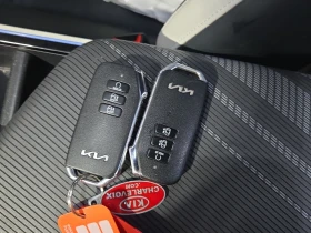 Kia EV6 LONG RANGE W/GT LINE PKG 1/CARFAX/КОЖА/ФИНАНСИРАНЕ | Auto.bg — изображение 8 Kia EV6 LONG RANGE W/GT LINE PKG 1/CARFAX/КОЖА/ФИНАНСИРАНЕ | Auto.bg — изображение 8