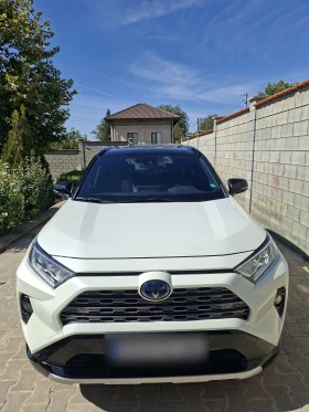 Toyota Rav4 Hybrid 2.5 AWD-i Style от първи собственик