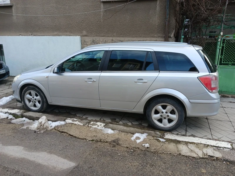 Opel Astra CDTI - 1900 € - 10567327 1 | Car24.bg Opel Astra CDTI - 1900 € - 10567327 1