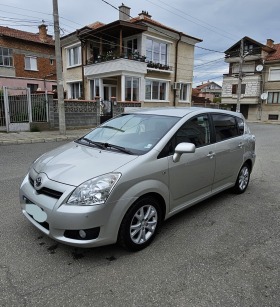 Обява за продажба на Toyota Corolla verso ~11 000 лв. - изображение 1