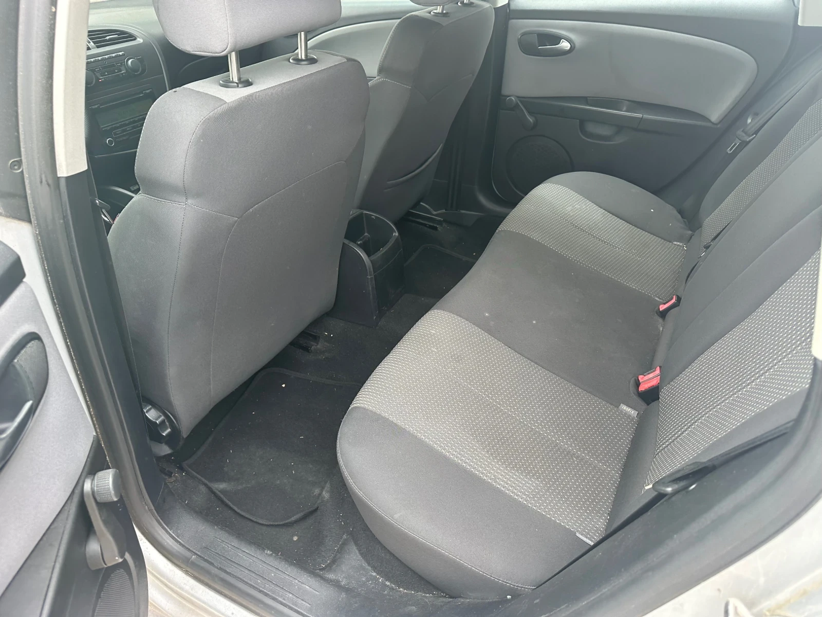 Seat Leon 1.4 TSI - изображение 9 | Auto.bg Seat Leon 1.4 TSI - изображение 9