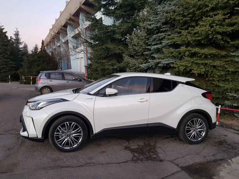 Toyota C-HR - 22000 € / 43028.26 лв. - 73276248 1 | Car24.bg Toyota C-HR - 22000 € / 43028.26 лв. - 73276248 1
