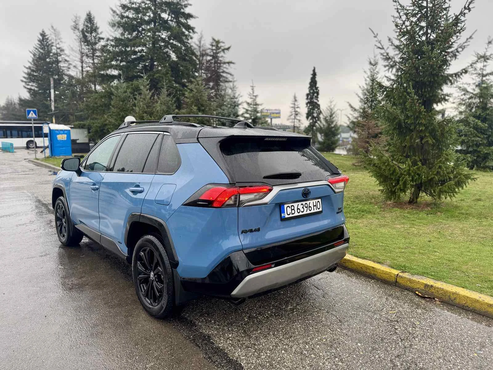 Toyota Rav4 XSE 2.5 Hybrid 222к.с. - изображение 3 | Auto.bg Toyota Rav4 XSE 2.5 Hybrid 222к.с. - изображение 3