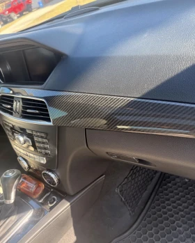 Mercedes-Benz C 63 AMG FACE * LSD * P31 * ПАНОРАМА * CARFAX * | Auto.bg — изображение 7 Mercedes-Benz C 63 AMG FACE * LSD * P31 * ПАНОРАМА * CARFAX * | Auto.bg — изображение 7