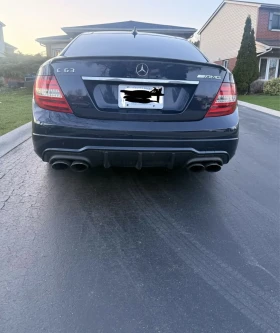 Mercedes-Benz C 63 AMG FACE * LSD * P31 * ПАНОРАМА * CARFAX * | Auto.bg — изображение 5 Mercedes-Benz C 63 AMG FACE * LSD * P31 * ПАНОРАМА * CARFAX * | Auto.bg — изображение 5