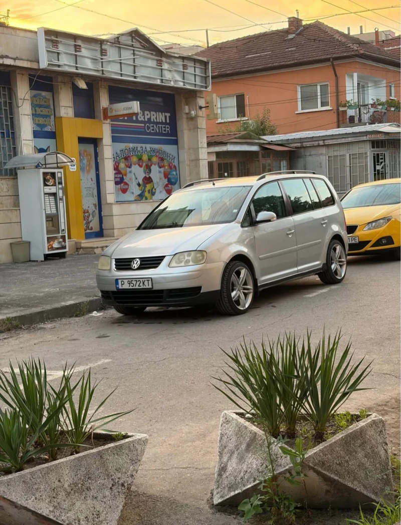 VW Touran 1.9 tdi - 2700 € / 5280.74 лв. - 77112875 1 | Car24.bg VW Touran 1.9 tdi - 2700 € / 5280.74 лв. - 77112875 1