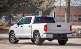 Toyota Tundra Platinum 1794 Edition * 5.7 V8 * Един Собственик * | Auto.bg — изображение 3 Toyota Tundra Platinum 1794 Edition * 5.7 V8 * Един Собственик * | Auto.bg — изображение 3
