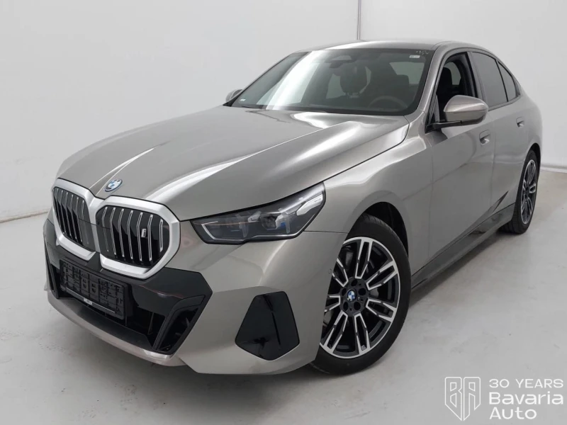 BMW i5 40 eDrive M Sport Paket - 65600 € / 128302.45 лв. - 10645836 1 | Car24.bg BMW i5 40 eDrive M Sport Paket - 65600 € / 128302.45 лв. - 10645836 1