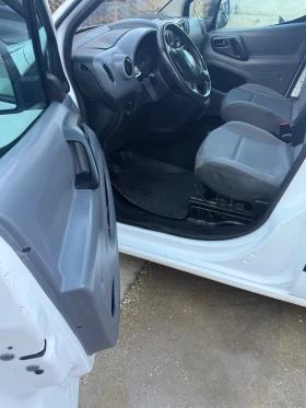 Peugeot Partner 1.6 HDI | Auto.bg — изображение 10 Peugeot Partner 1.6 HDI | Auto.bg — изображение 10
