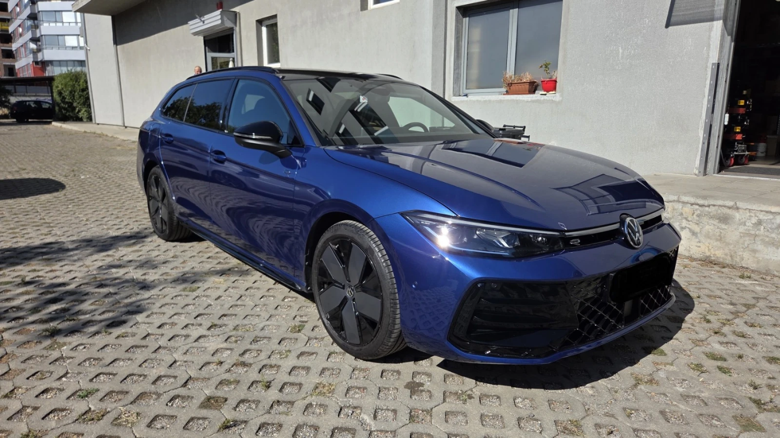VW Passat 9 R-Line 2.0 TSI DSG 4 MOTION | Auto.bg — изображение 1 VW Passat 9 R-Line 2.0 TSI DSG 4 MOTION | Auto.bg — изображение 1