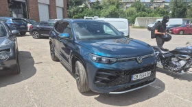 VW Tayron R-Line IQ Drive 6+ 1 | Auto.bg — изображение 11 VW Tayron R-Line IQ Drive 6+ 1 | Auto.bg — изображение 11