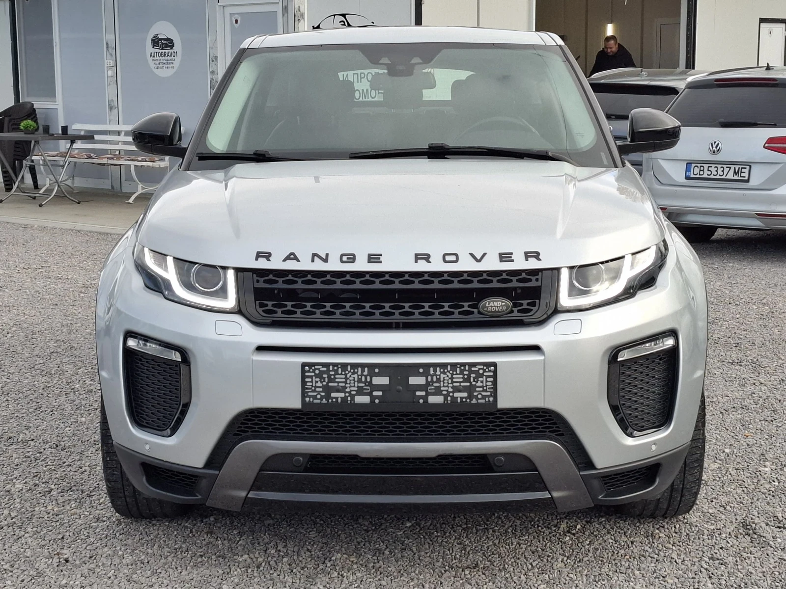 Land Rover Range Rover Evoque Facelift/ТОП СЪСТОЯНИЕ - изображение 2 | Auto.bg Land Rover Range Rover Evoque Facelift/ТОП СЪСТОЯНИЕ - изображение 2