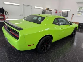 Dodge Challenger * SRT Hellcat * CARFAX * KEYLESS * ПОДГРЕВ * - 42990 € - 60876877 8 | Car24.bg Dodge Challenger * SRT Hellcat * CARFAX * KEYLESS * ПОДГРЕВ * - 42990 € - 60876877 8