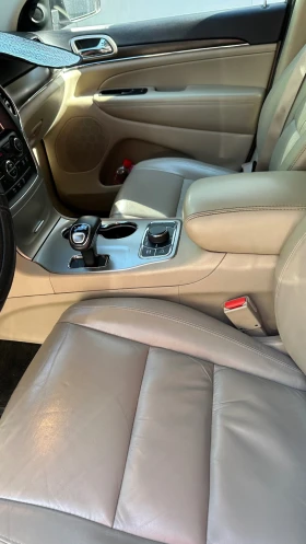Jeep Grand cherokee - 15350 € / 30021.99 лв. - 32585745 8 | Car24.bg Jeep Grand cherokee - 15350 € / 30021.99 лв. - 32585745 8