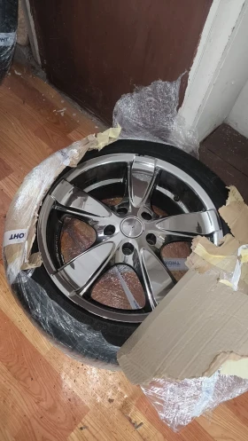 Toyota Avensis 2.2 D4D - 4700 € / 9192.40 лв. - 17045952 12 | Car24.bg Toyota Avensis 2.2 D4D - 4700 € / 9192.40 лв. - 17045952 12