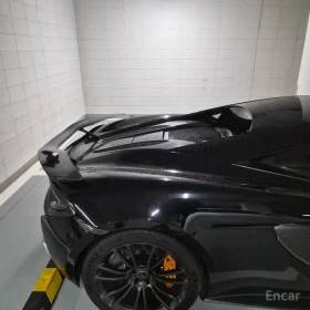 McLaren 570S Coupe Bowers & Wilkins* Vehicle Lift* Carbon Ceramic* | Auto.bg — изображение 4 McLaren 570S Coupe Bowers & Wilkins* Vehicle Lift* Carbon Ceramic* | Auto.bg — изображение 4