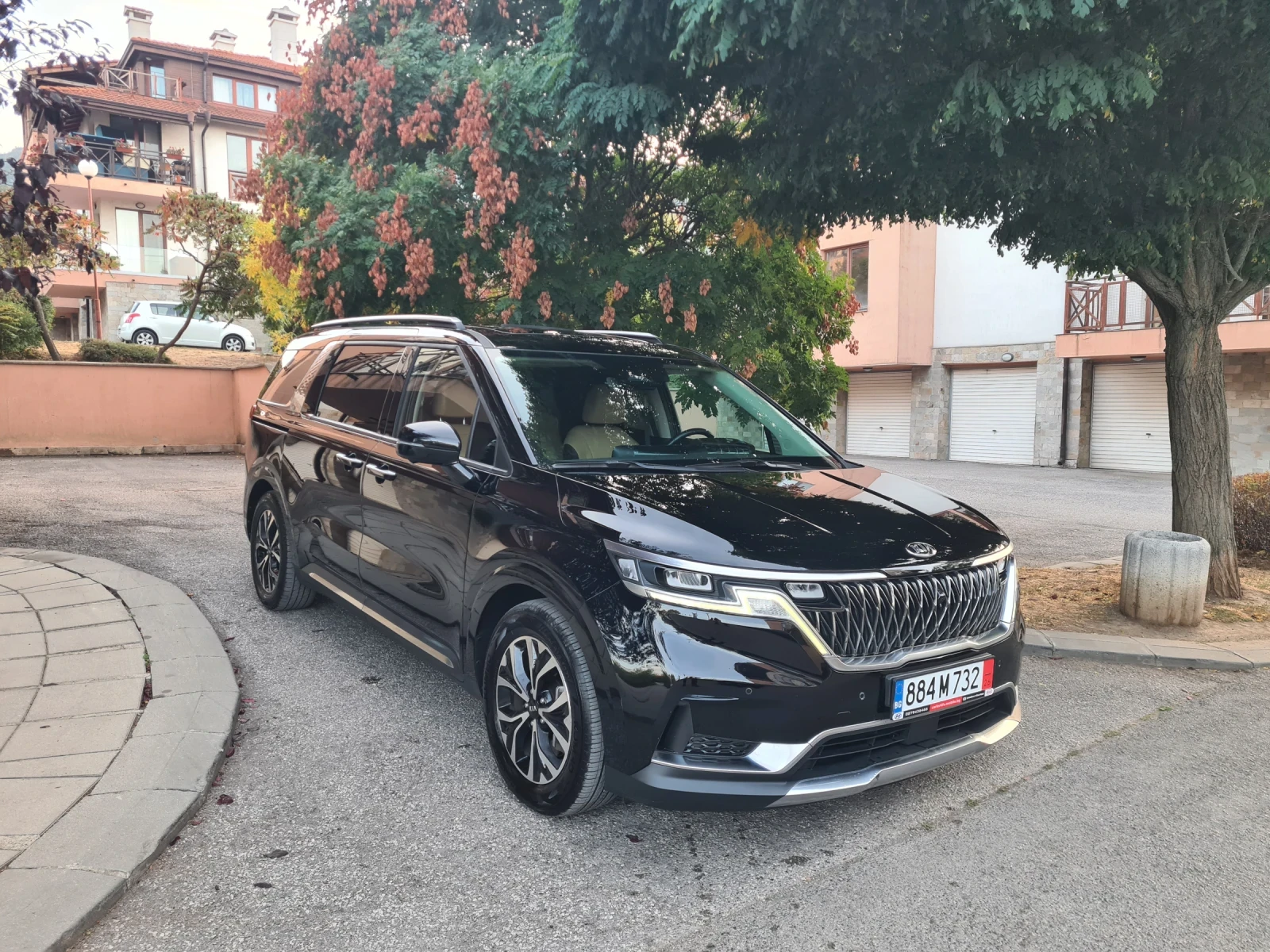 Kia Carnival 2.2 CRDI 8 + 1 | Auto.bg — изображение 1 Kia Carnival 2.2 CRDI 8 + 1 | Auto.bg — изображение 1