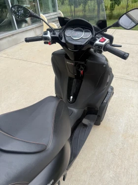 Piaggio Mp3 LT 300 2019 | Auto.bg — изображение 9 Piaggio Mp3 LT 300 2019 | Auto.bg — изображение 9
