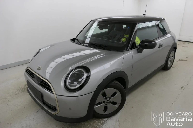 Mini Cooper C 1, 5 Steptronic Favoured Trim - 61700 лв. / 31546.71 € - 38284034 1 | Car24.bg Mini Cooper C 1, 5 Steptronic Favoured Trim - 61700 лв. / 31546.71 € - 38284034 1