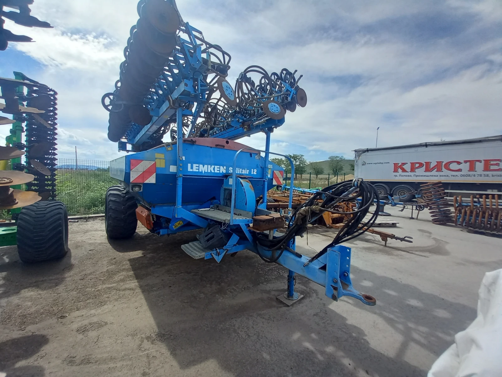 Сеялка Lemken Solitar 12 - изображение 4 | Auto.bg Сеялка Lemken Solitar 12 - изображение 4